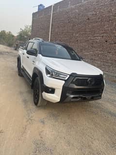 Toyota hilux Revo 2021 model new shape