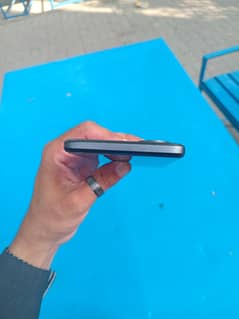 oppo. A58 8+8gb ram 128 memory