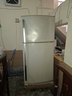 Dawlance Refrigerator 2 Door Big size