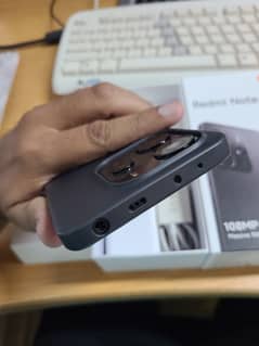 Redmi Note 14 8/256 black, Simple note 14 hai  14 pro ni hai