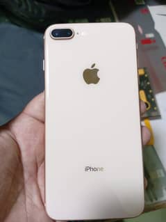 iPhone 8 Plus