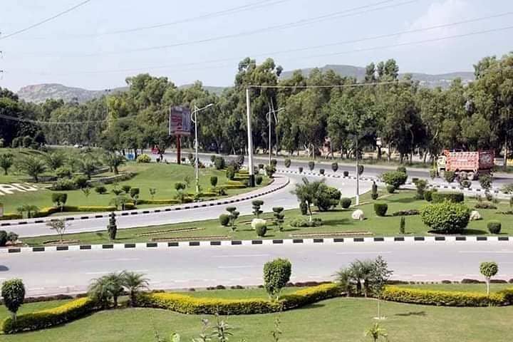 10 Marla Residential Plot Available For Sale In Faisal Hills Of Block B 8