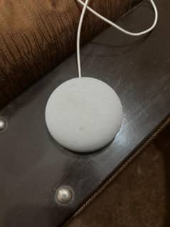 Google Nest Mini (2nd Gen) – Smart Speaker with Google Assistant