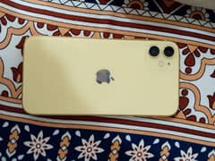 iPhone 11 all ok face id off hain display py nishan hai baki all ok