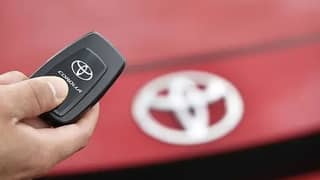 key maker Honda/Toyota/Suzuki/nissan/all car key remote programming