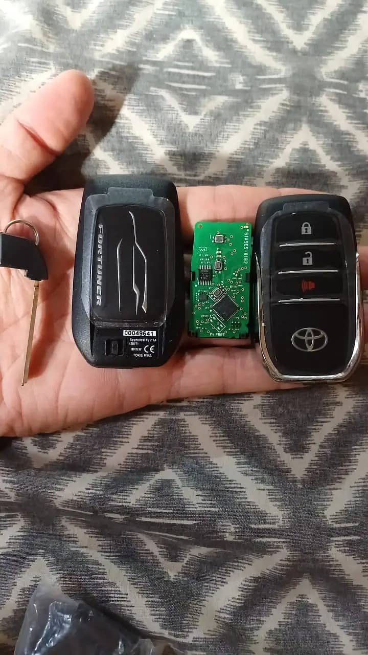 Cars Smart keys & Remote Keys Programme! & All lost keys Program 8