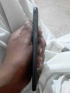 Apple iPhone 8