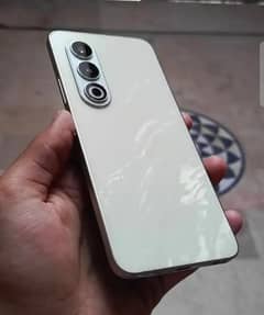 Itel S25 6gb 128gb full box in warranty