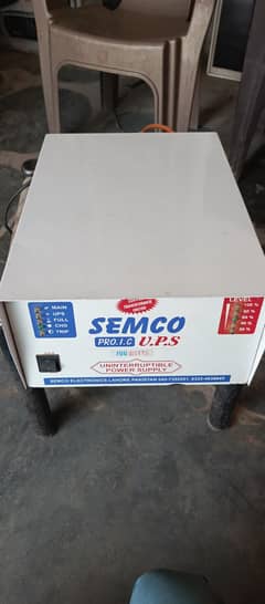 1000W UPS