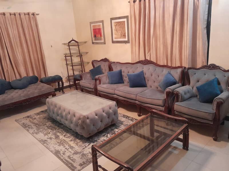 Maintained 256 sqyd West Open G+1 Block N 0