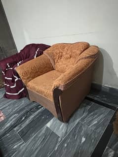 5 Seater Sofa for Sale – Rs. 15,000 (Final)
