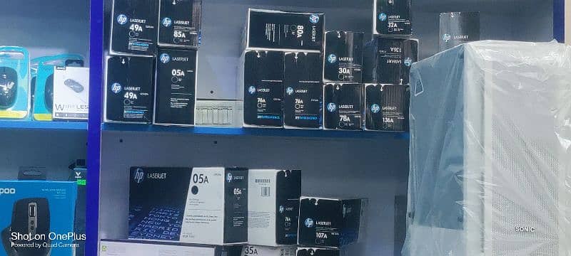 All types Of toner are available. orignal/refiling 2
