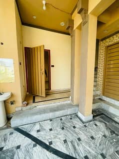 Upper Portion For Rent Gas available