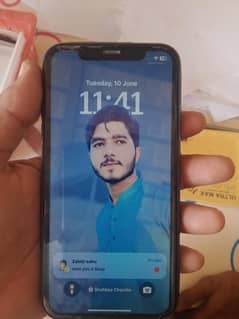 I phone 11 /64Gb