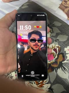 Infinix hot 50 pro. 8/128.10/10  front finger with box and charger