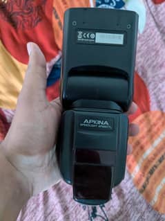 Apkina Ap600TTL Flash light