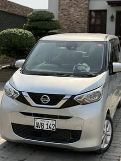 Nissan Dayz X Package push start 21/25 import fresh brand new
