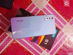 vivo s1