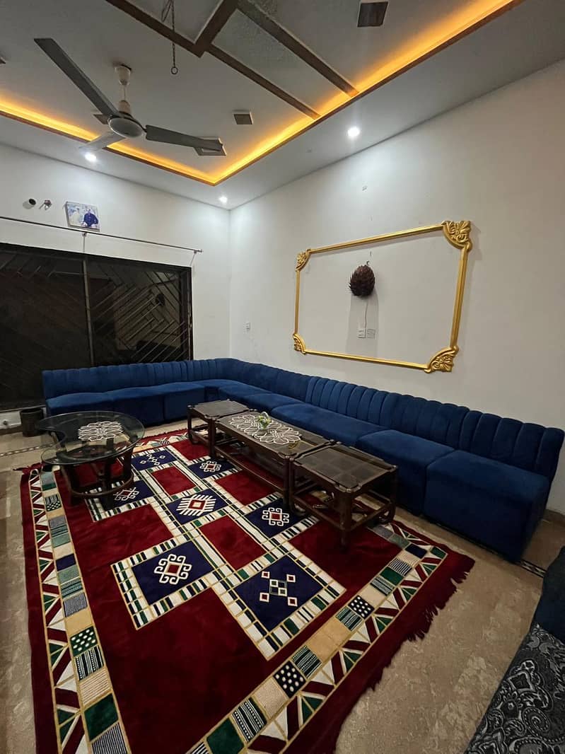 L Shape Sofa Is Available For Sale in Good Condition Vondition 0