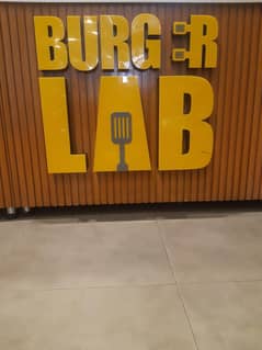 Fast Food Job oppotunity G-1 Johar town 0/3/2/3/4/5/4/8/6/0/9