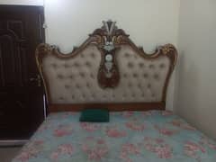 Used bed set dressing side tables