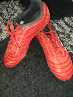 FOOTBALL SHOES RED COLOR FOR BOYS SIZE 3