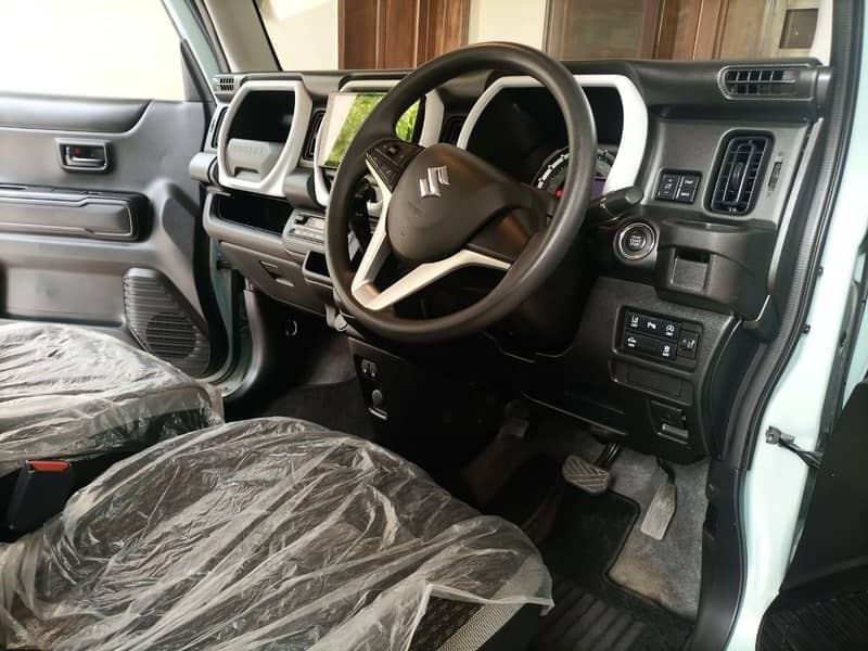 Suzuki Hustler G package 14