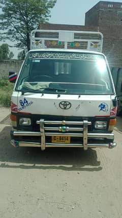 Toyota hi acc 1985 03006197774