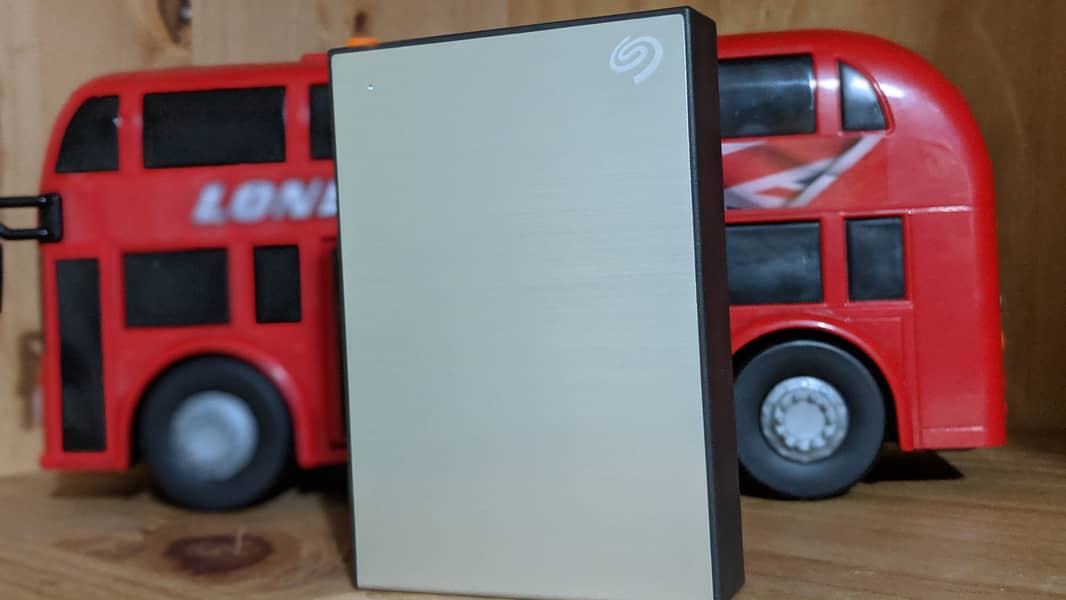 SEAGATE [5TB] external portable harddrive [100% HEALTH + BOX OPEN] 2