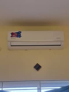 Dawlance Split AC Good Condition