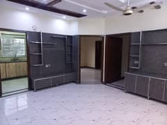 8 Marla Upper Portion with Gas Available For Rent