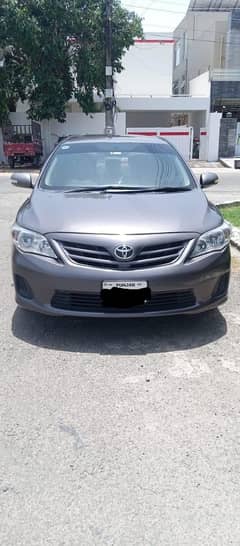 Toyata crolla 1.6  automatic 2014