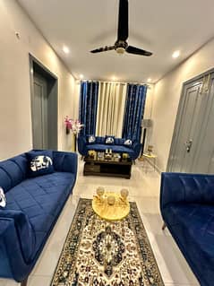 Daily, Weekly & Monthly Basis Furnished lower portion.