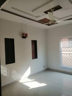 5 Marla Brand New Lower Portion For Rent