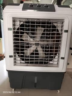 CHERRY AIR COOLER A/C SLIGHTLY USED