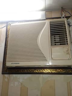 pona ton ac accellent condition going cheep