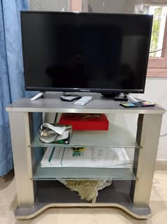 LED TV with Trolley and Smart TV device