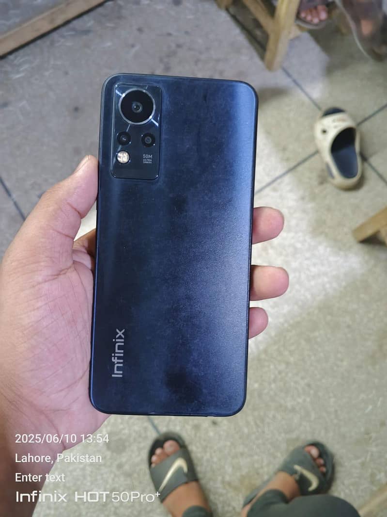 infinx note 11 with box 0