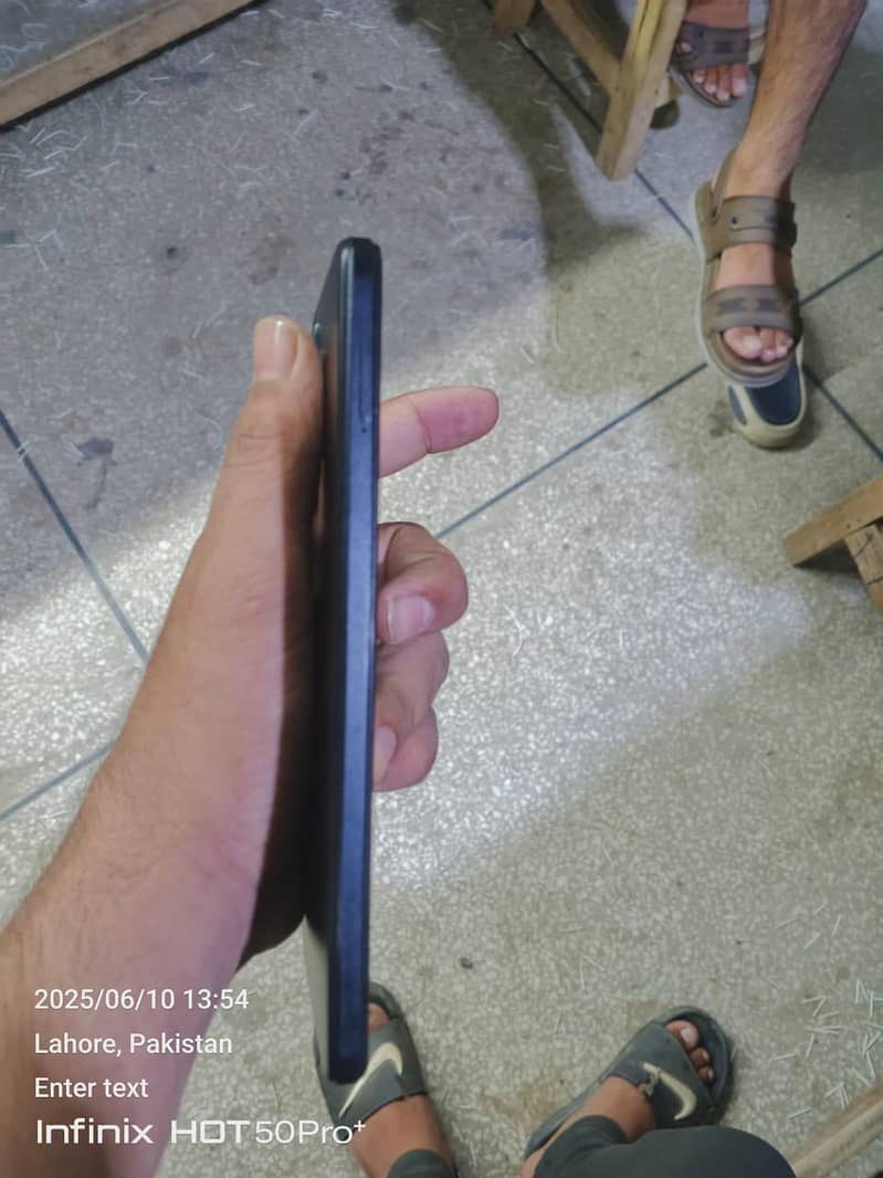 infinx note 11 with box 2