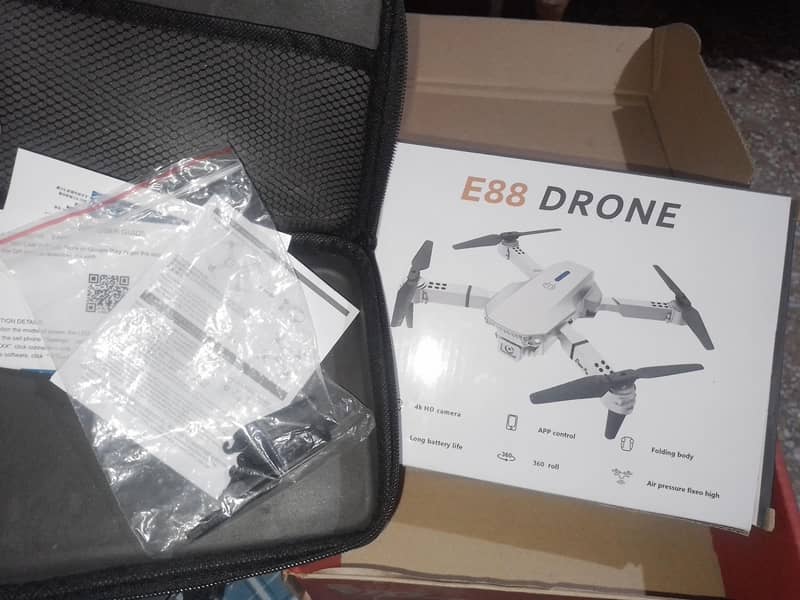 E 88 drone only box open 0
