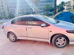 Honda city in lush condition