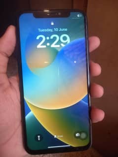 iPhone X