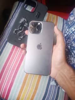 iphone 13promax 128gb non pta water resistant