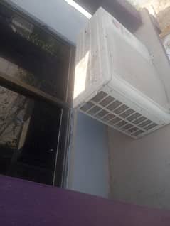 Gree inverter AC 10c used 3years