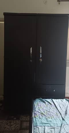 Wardrobe almari  in good condition