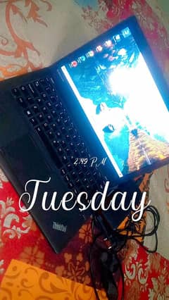 LENOVO THINKPAD x240  i5 4th generation 4GB RAM 54GB ROM