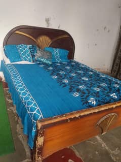 Used Bed for sale in reasonable price