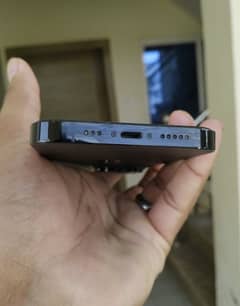I phone 14pro black clr