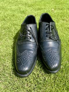 Brooks Men Leather Shoes