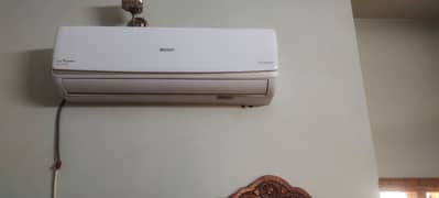 Orient E-Comfort 1.5 Ton DC Inverter AC